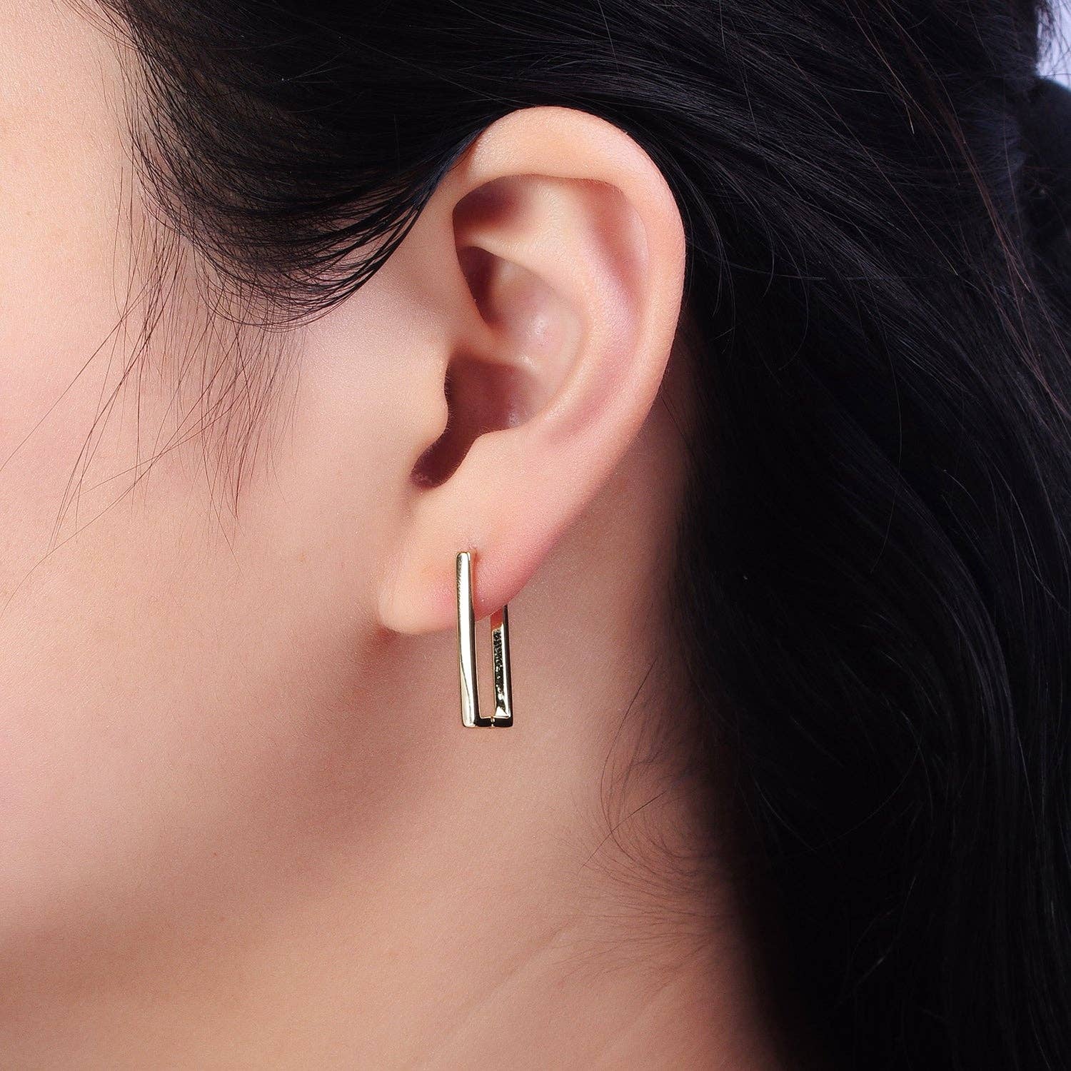 Oblong U-Shaped Hoop Earrings