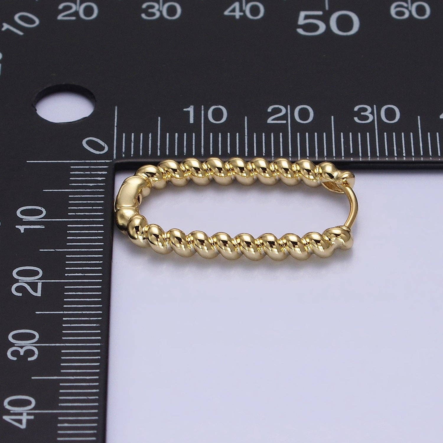 Twisted Croissant U-Shaped Hoops