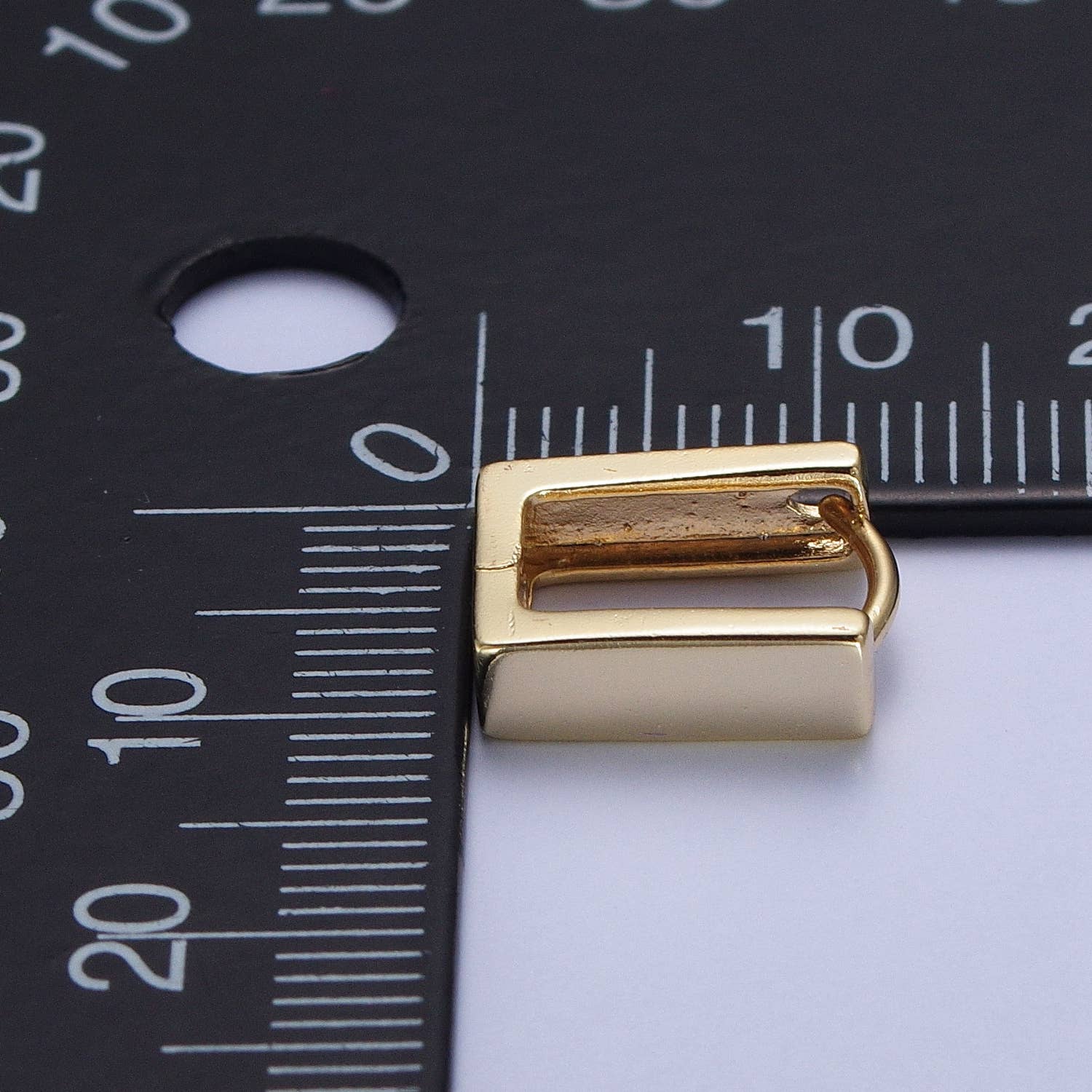 Modern Geometric Square Hoop Earrings in Gold Geometric Jewe