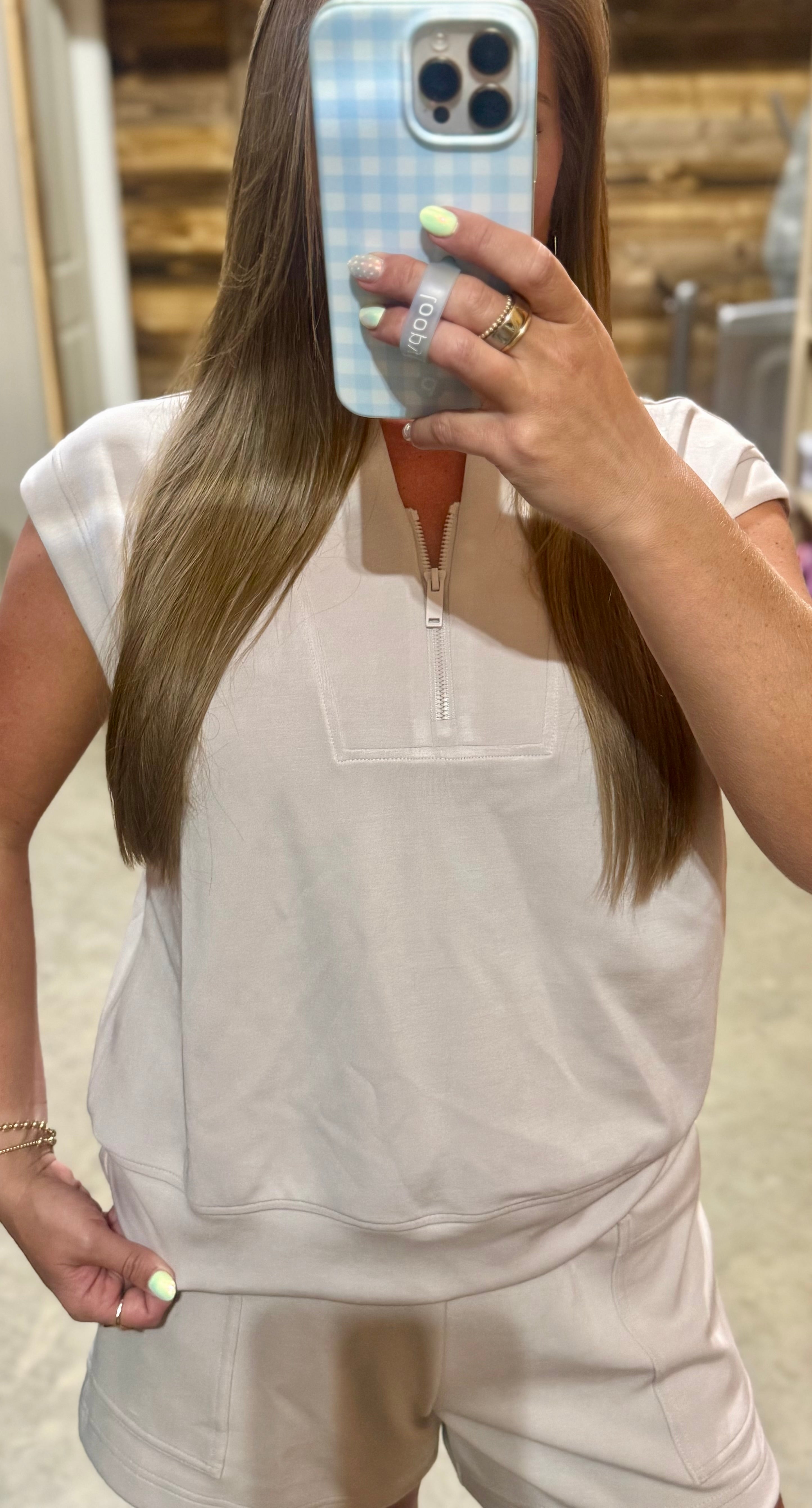Butter-Soft Mocha Cream Zip Top RM